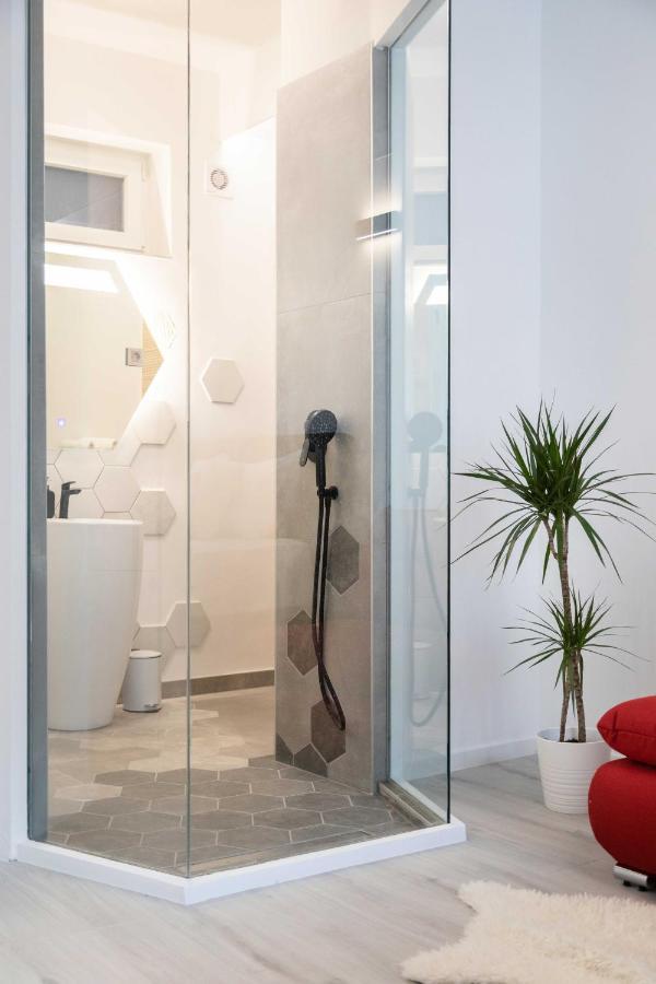 Apartamento Design Triplex In The City Center With A Balcony Zagreb Exterior foto