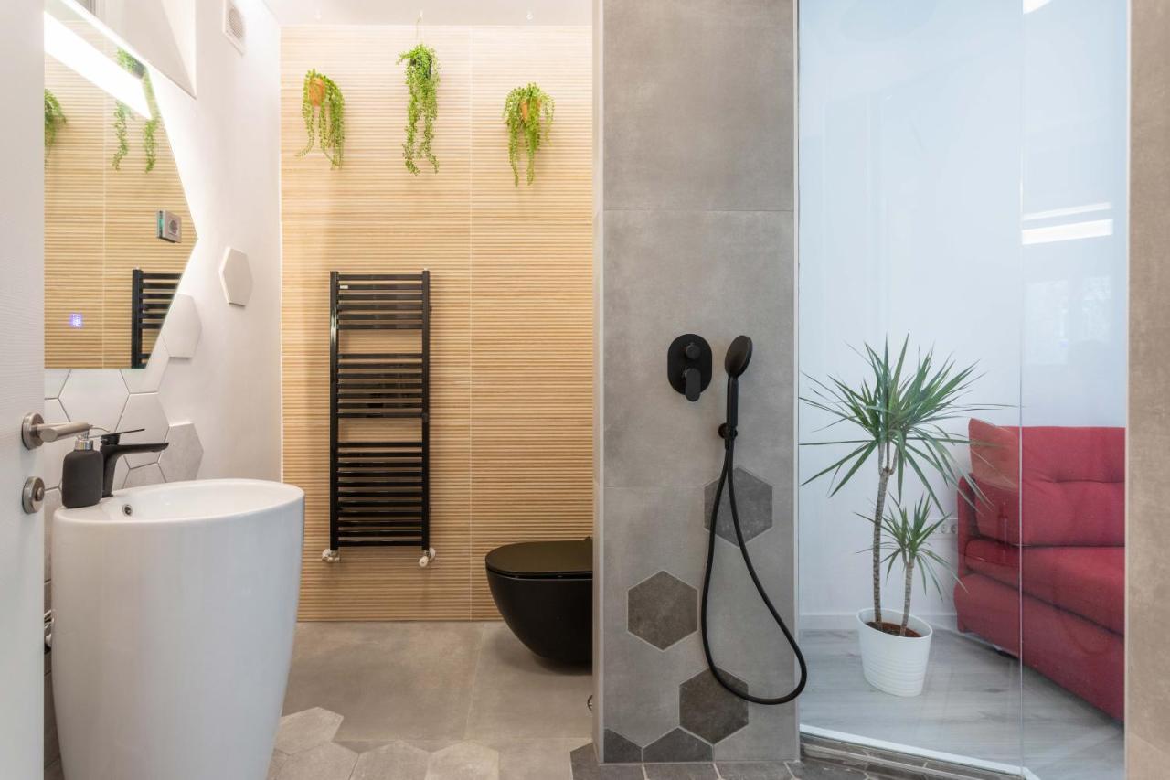 Apartamento Design Triplex In The City Center With A Balcony Zagreb Exterior foto